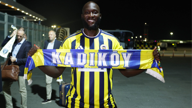 Fenerbahçe'nin yeni transferi Lukaku, İstanbul'da!