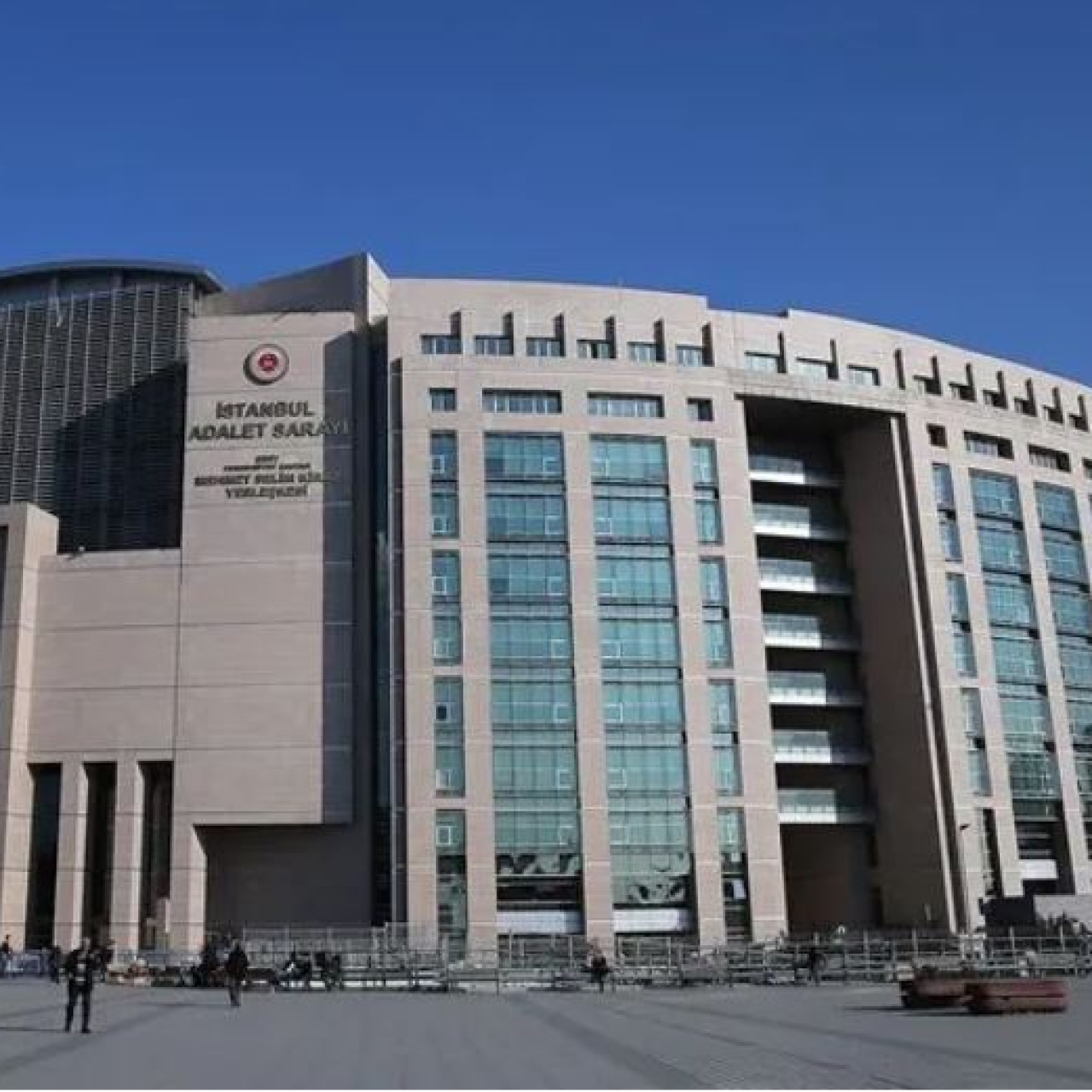 "Küçük trans çocuklara örnek olacağız" paylaşımlarına soruşturma haber görseli