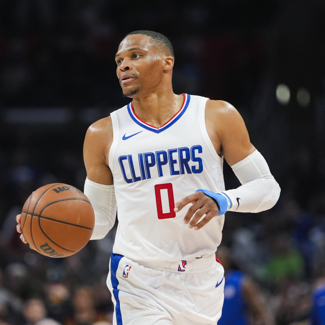 Westbrook basketbolu bıraktığını açıkladı!