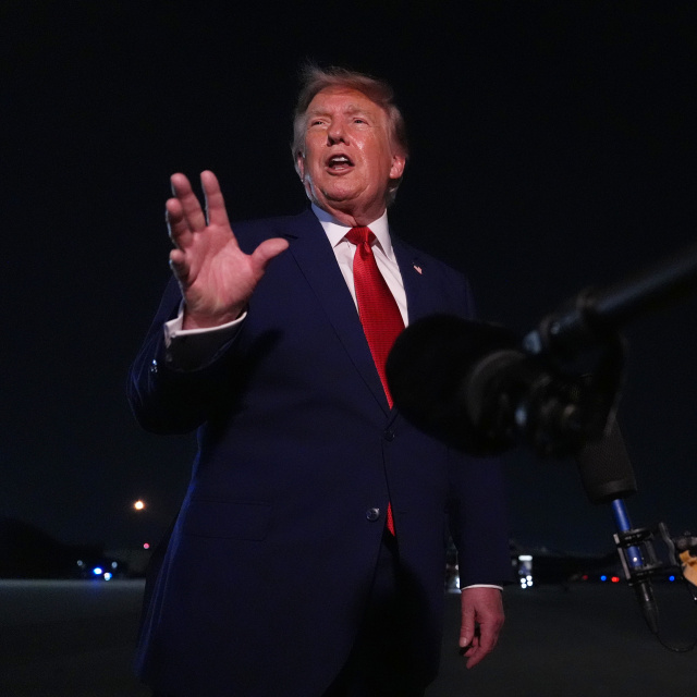 Trump'ın onay oranı düşüşte