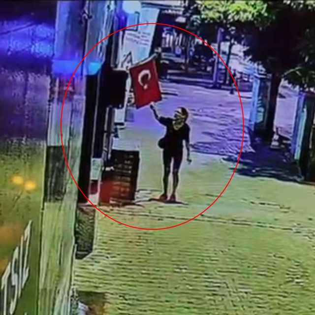 Türk bayrağını yakan kişi tutuklandı