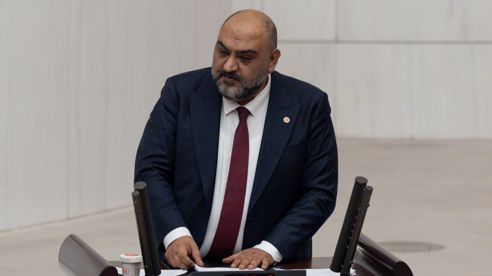 Gürban İYİ Parti'den istifa etti