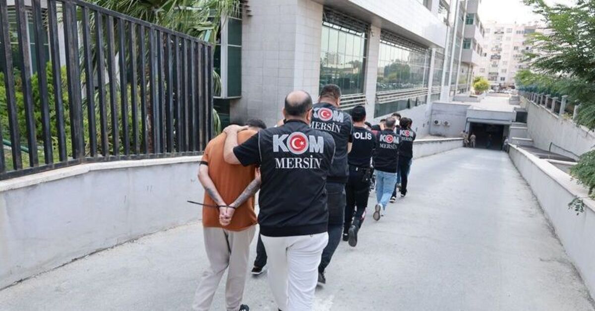 Silahlı saldırı hazırlığındaki 4 kişi tutuklandı
