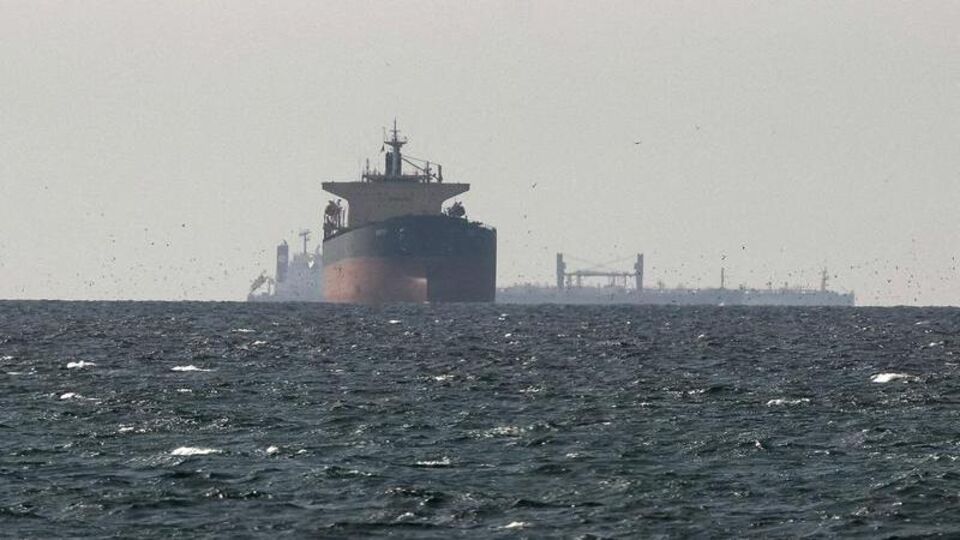 İran: Hürmüz Boğazı kapalı