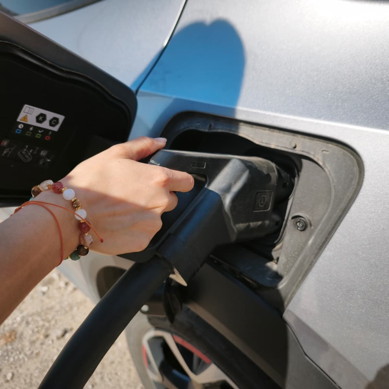 Küresel elektrikli araç satışlarında artış