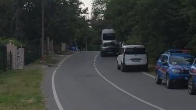 Çatalca'da silahlı saldırgan çevreye ateş açtı!
