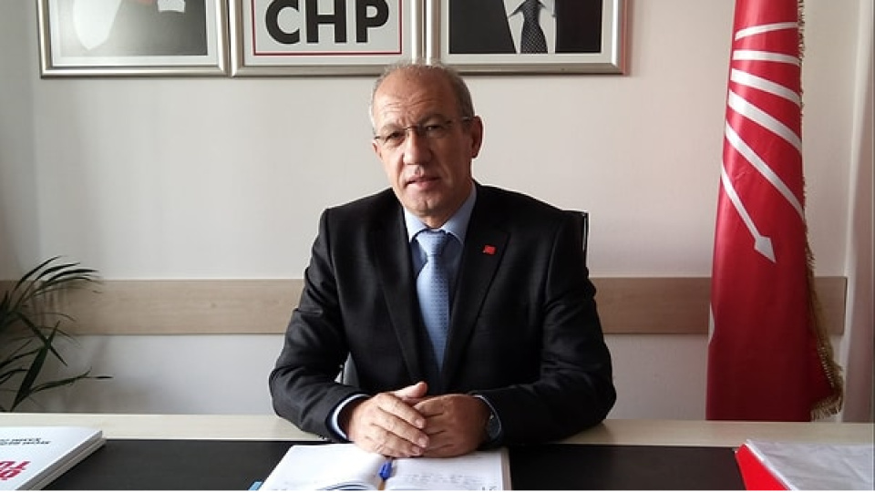 Kurt, YENİ Parti'ye geçeceğini açıkladı