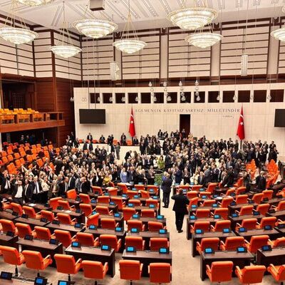 TBMM'de sandalye dağılımı değişti