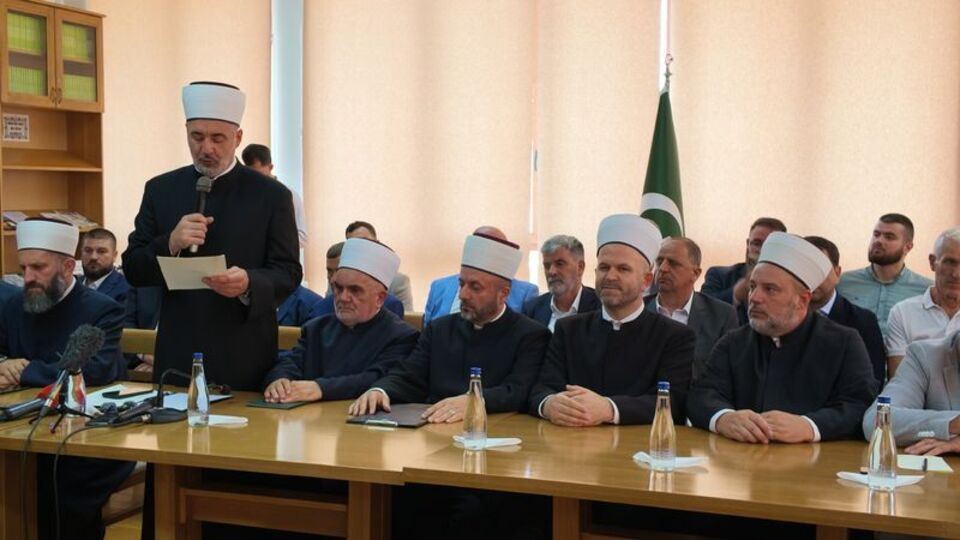 Sırbistan'daki İslam birlikleri birleşme kararı aldı