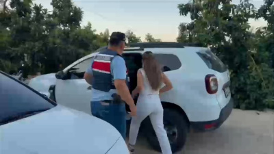Vize çetesine darbe: 37 tutuklama