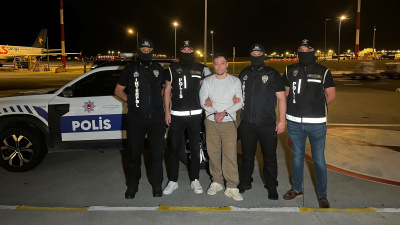 Suç örgütü elebaşı Serkan Kurtuluş Türkiye'ye getirildi