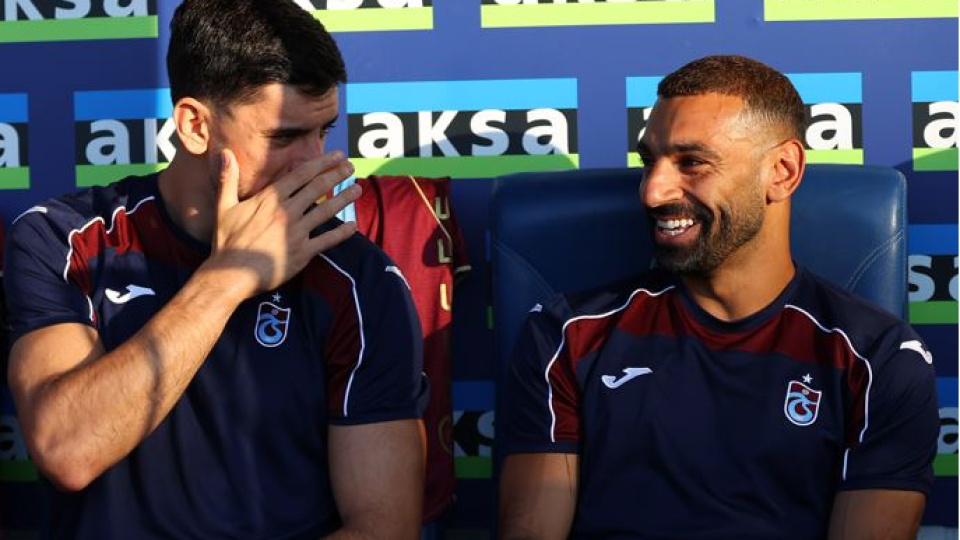 Salah ilk maçına yedek başladı
