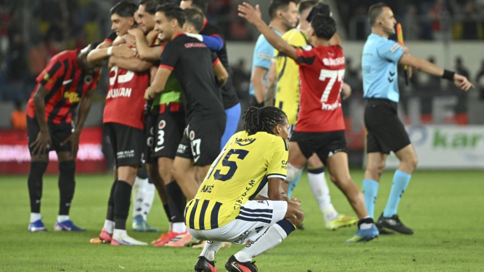 F.Bahçe'den 10 yıl sonra ilk!