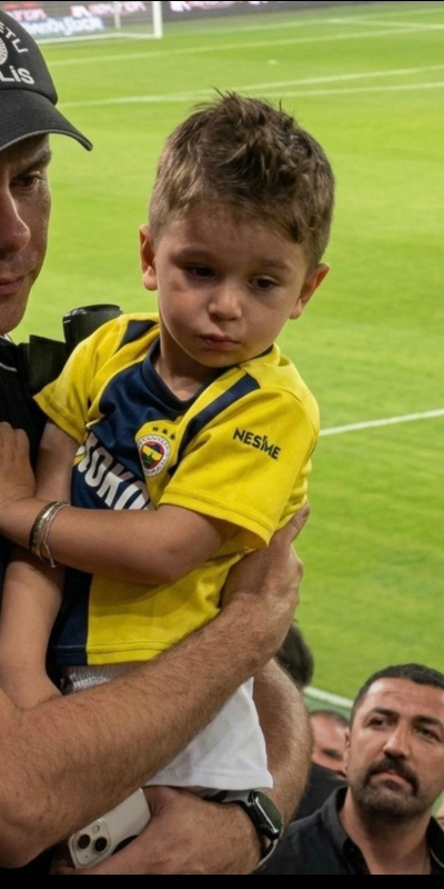 F.Bahçe, minik Göktuğ'u Lyon maçına davet etti