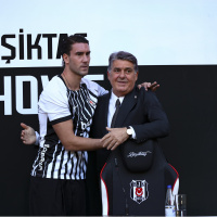 "Salah'ı alsaydık Vlahovic'i alamazdık"