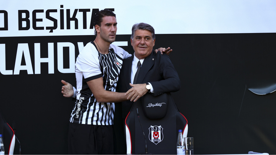 "Salah'ı alsaydık Vlahovic'i alamazdık"