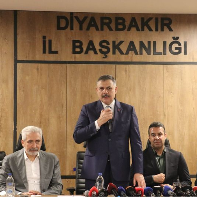 "50 yıllık prangalardan kurtulacağız"