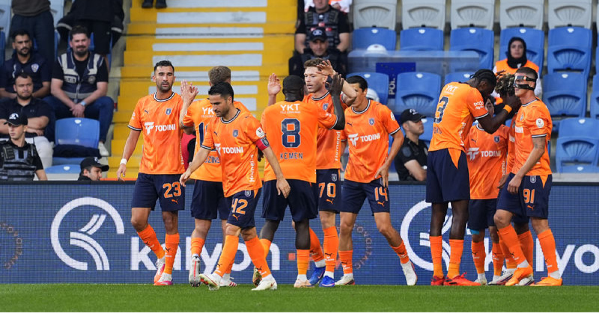 Başakşehir galibiyetle başladı!