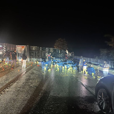 Manisa'da 4 araçlık zincirleme kaza: 7 yaralı