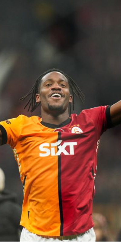 Batshuayi Suudi Arabistan'da!