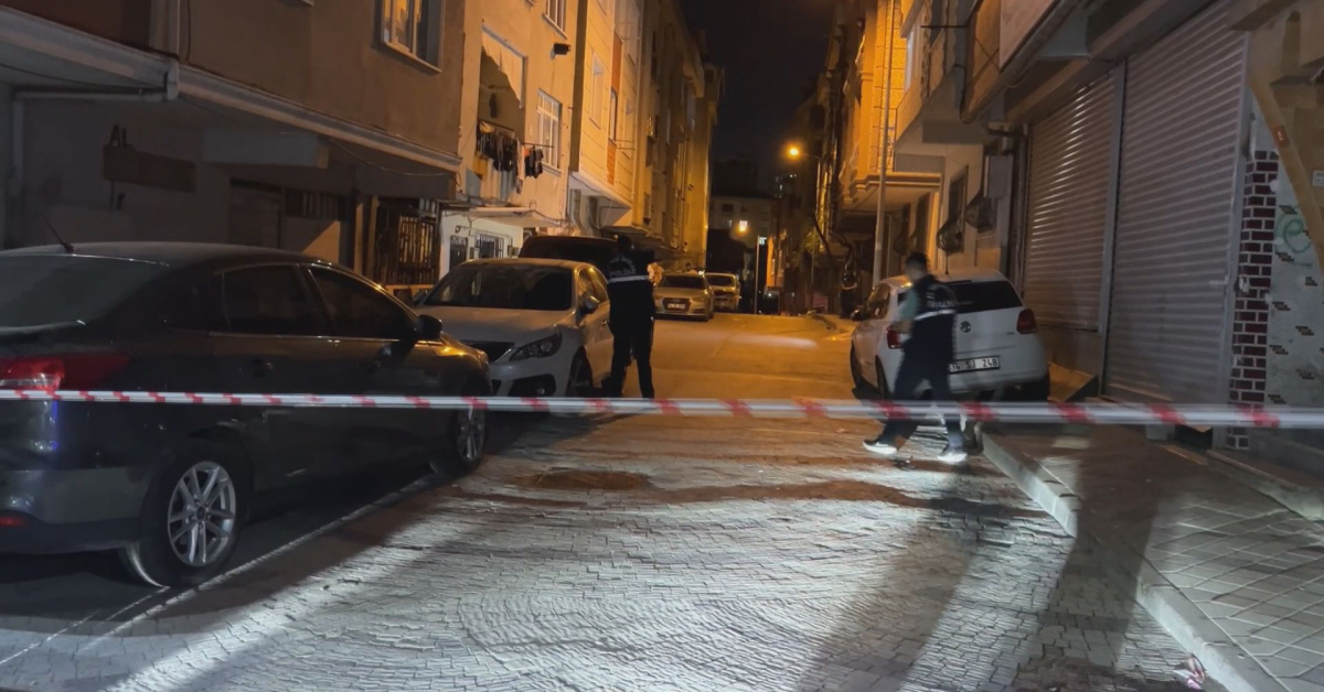 İstanbul Bağcılar’da bıçak ve tüfekli saldırıda 4 kişi yaralandı | Son dakika haberleri