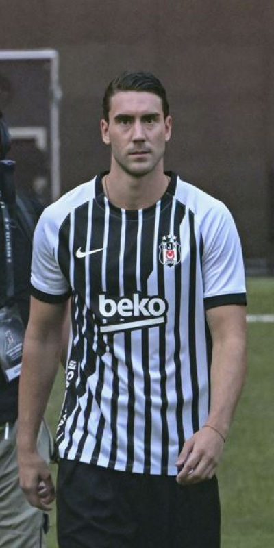Beşiktaş Vlahovic'i UEFA listesine ekledi!