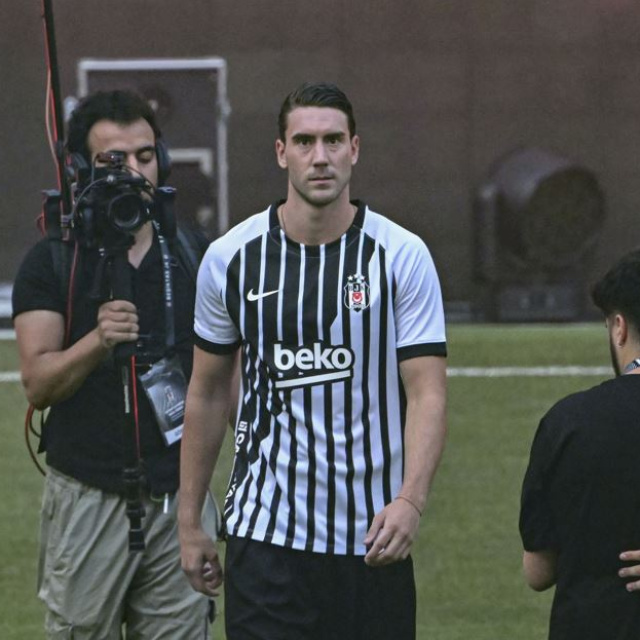 Beşiktaş Vlahovic'i UEFA listesine ekledi!