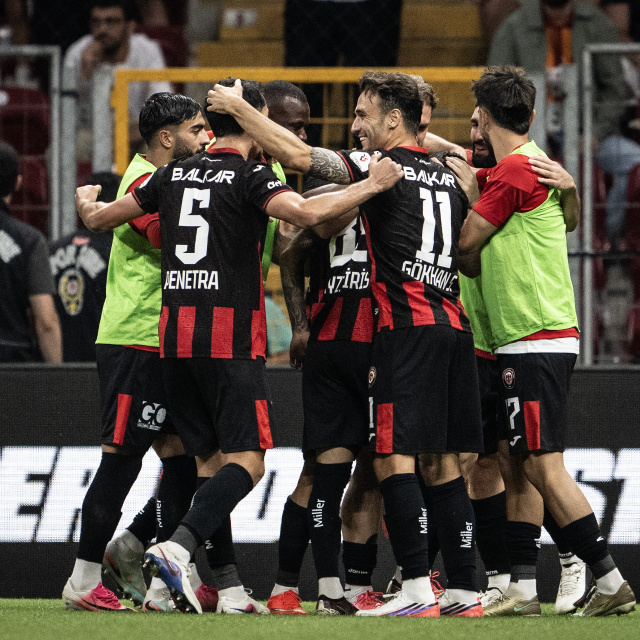 Çorum FK evinde seyircisiz!