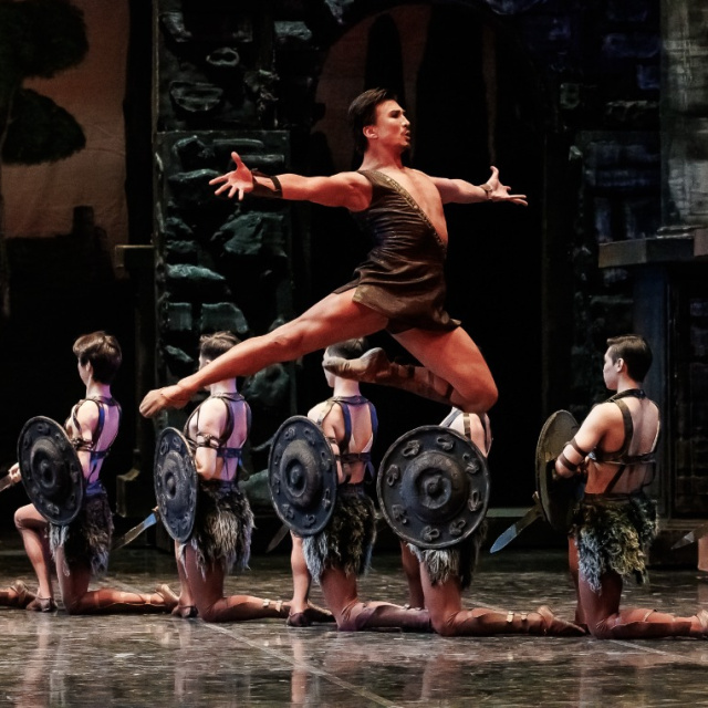 Aspendos'ta festival perdesi 33. kez açılıyor