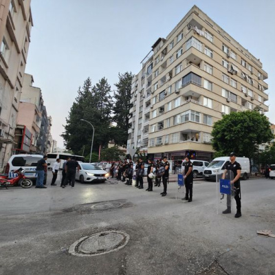 Adana'da Furkan Vakfı'na operasyon
