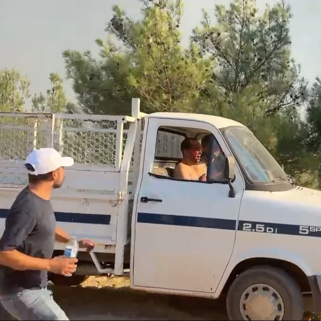 Orman yangını can aldı! haber görseli