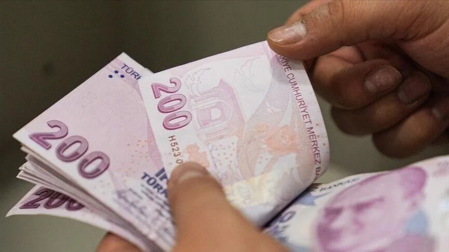 Emekliye seyyanen zam yapılacak mı?
