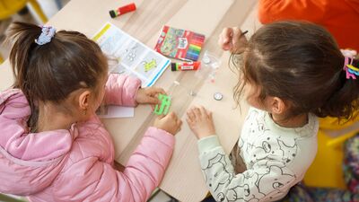 Hatay'daki çocuklar için "İz Bırak" projesi