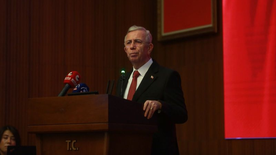 "Ankara'nın 3 büyük projesi için dış finansman onayı aldık"