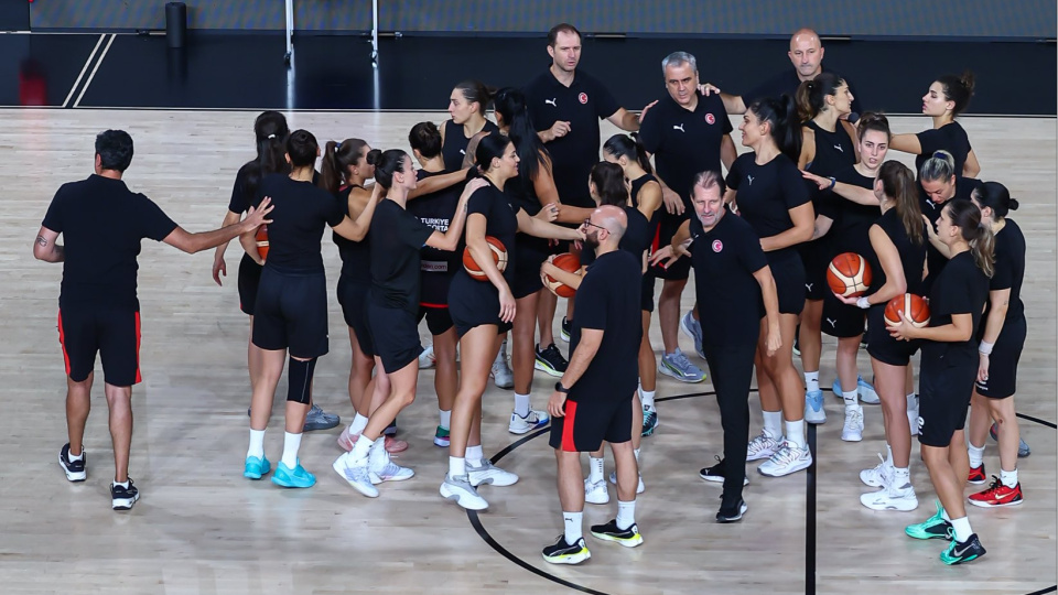 Periler, Dünya Kupası'na hazırlanıyor!
