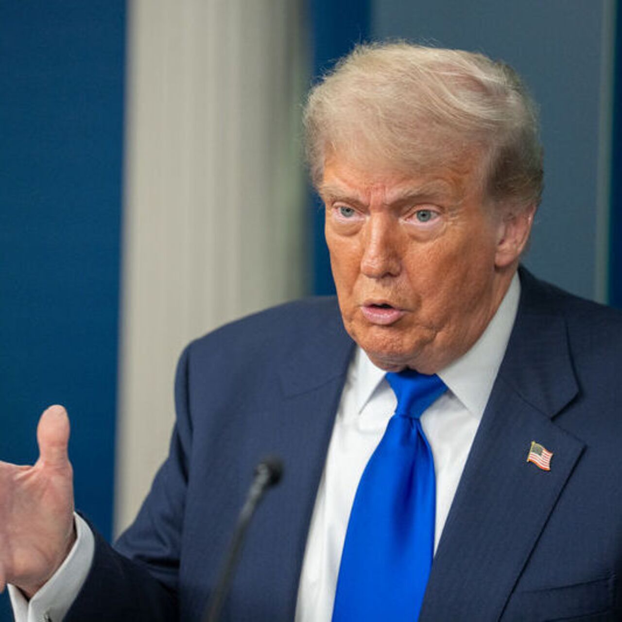 Trump'tan İran'a "benzeri görülmemiş" ekonomik operasyon haber görseli