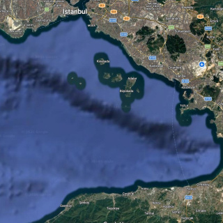 Adalar açıklarında 24 saatte 100'ü aşkın deprem