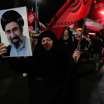 Mücteba Hamaney ortada yok, ‘eski kurtlar’ görevde