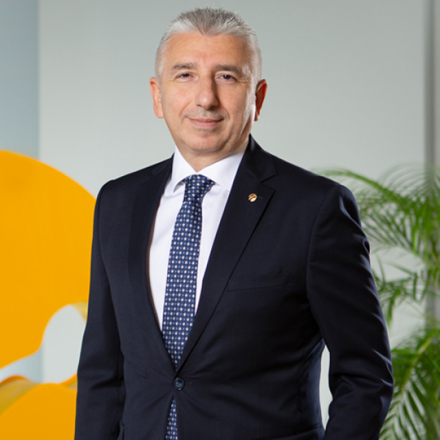 Turkcell Platinum’luların yurt dışında ücretsiz kullanım süresi 15 güne çıktı