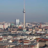 İddia: Berlin'de gizli silah deposu bulundu