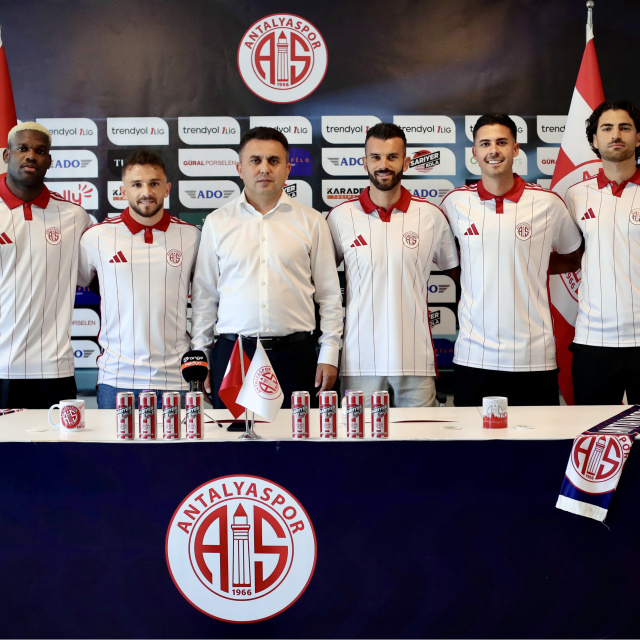 Antalyaspor'dan 5 transfer birden!