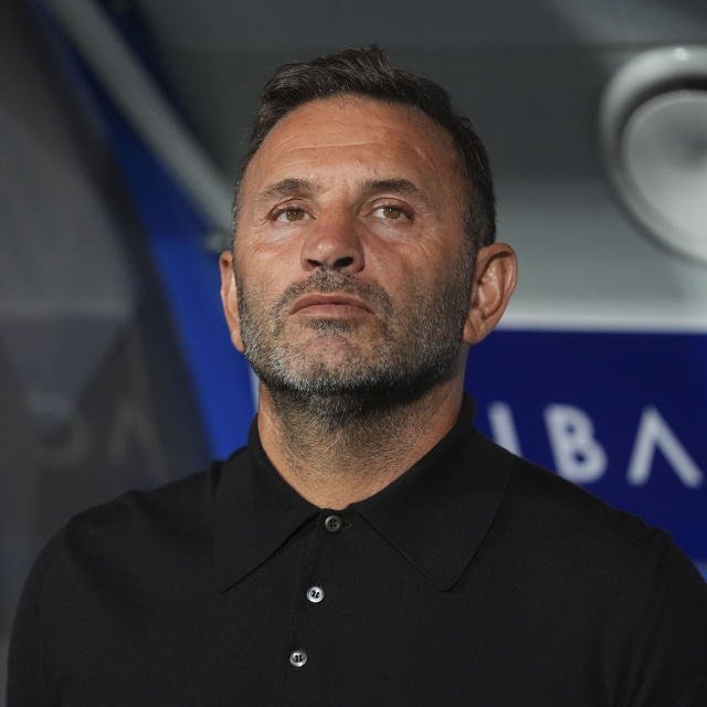Okan Buruk'tan transfer açıklaması!