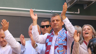 "YENİ Parti muhalefet olmaktan bıkanların partisi"