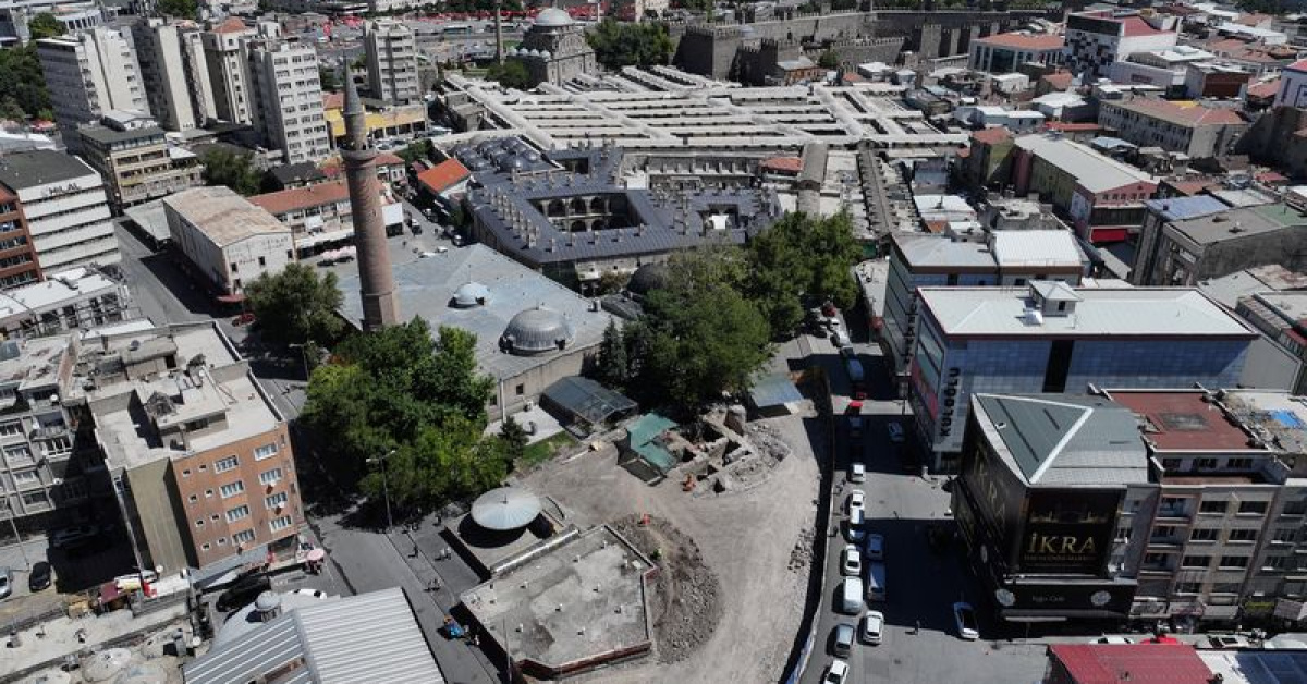 Kentsel dönüşüm çalışmasında bulundu, çalışmalar başladı