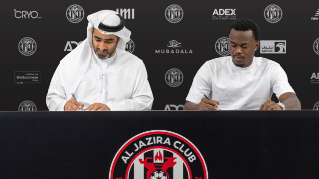 Göztepe'den Al-Jazira'ya gitti!