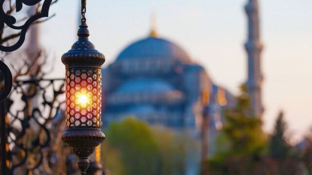 Bugün Mevlid Kandili mi?
