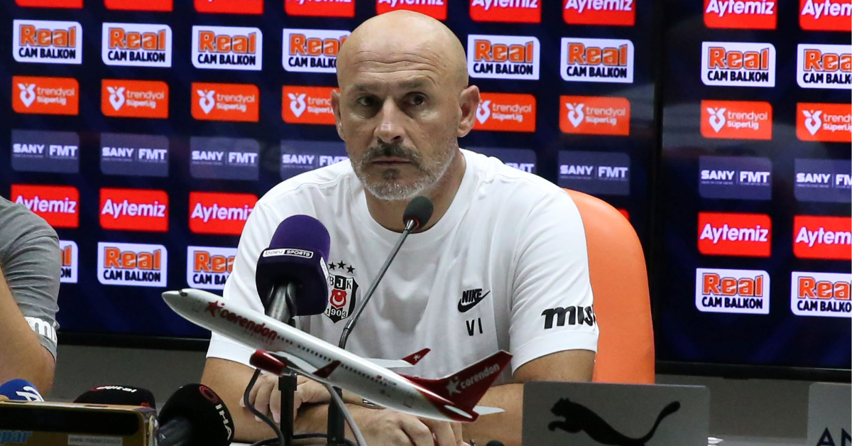 "Kırmızı kart çıkmalıydı"