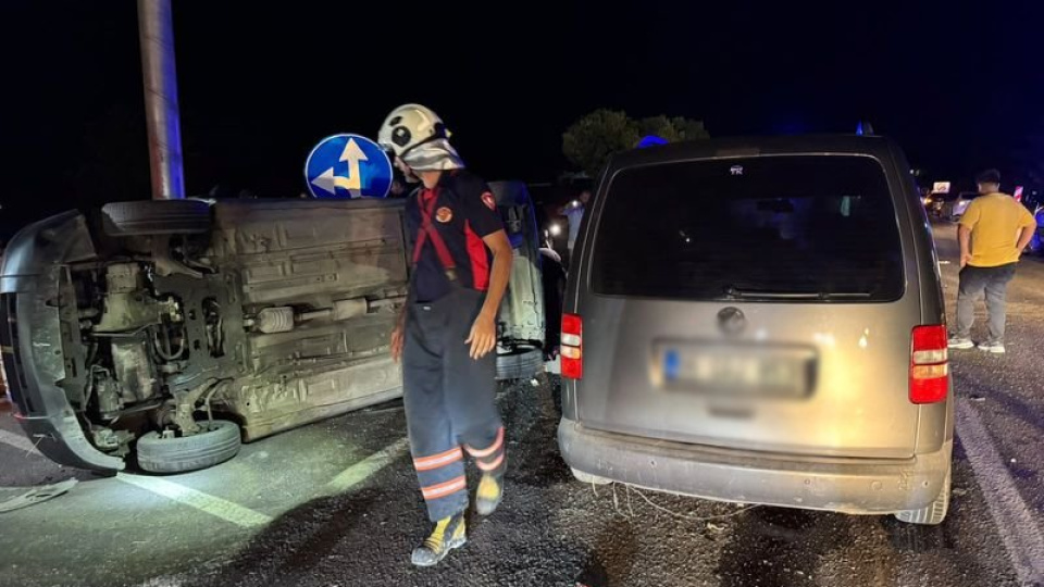Çankırı'da iki otomobil çarpıştı: 1 ölü, 6 yaralı