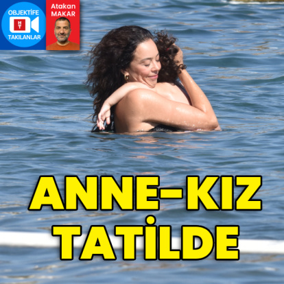 Anne-kız tatilde