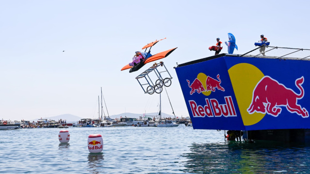 Red Bull uçuş günü İstanbul'da "Uçuş Serbest" dedi